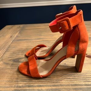 Vince Camuto orange suede Bevvyn sandals size 7.5